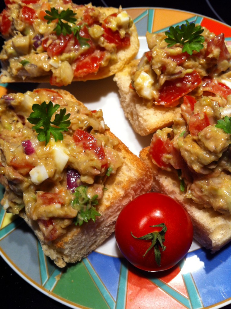 Avocado-Thunfisch-Brotaufstrich - glutenfrei und schnell gemacht ...